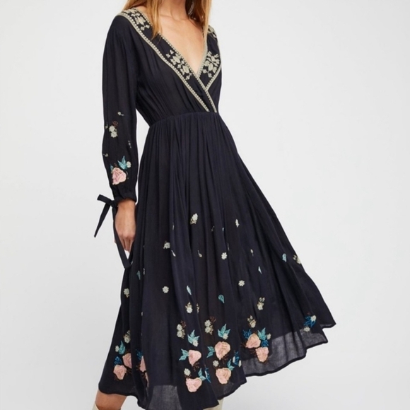Free People The Enchanted Forest Embroidered Midi Dress New - Picture 6 of 15